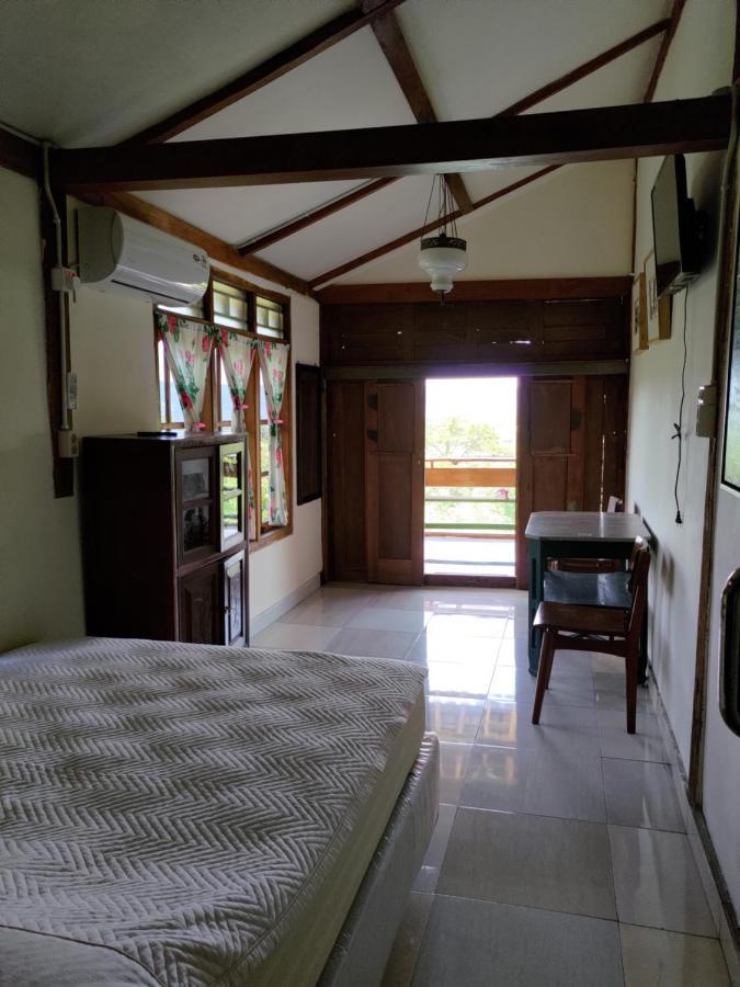 Omah Singo Stay & Resto Yogyakarta Bantul Exterior foto